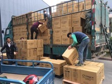 郑州装卸工 城市运转中的坚实力量